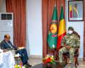 Diplomatie : le Chef de l’État reçoit le Président de la Commission de l’UA à Koulouba