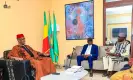Protection et valorisation du patrimoine musical malien : L&rsquo;UAAPREM présente « LA FOIRE AUX DISQUES » au ministre Mamou DAFFE