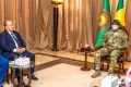 COOPERATION BILATERALE : le Président de la Transition accorde une audience au Premier ministre algérien Sifi GHRIEB