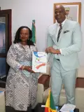 Refondation de l’État : Le ministre Yaya Gologo reçoit la nouvelle représentante du PNUD