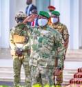 A la Présidence de la République : le Président de la Transition, Son Excellence le Général d’Armée Assimi GOÏTA honore les couleurs